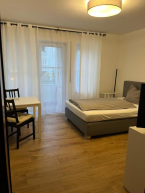 Apartment, Monteurwohnung mit Balkon in Worms